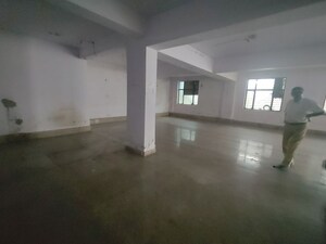 Room in  Warehouse at Sector 63 – for Rent
