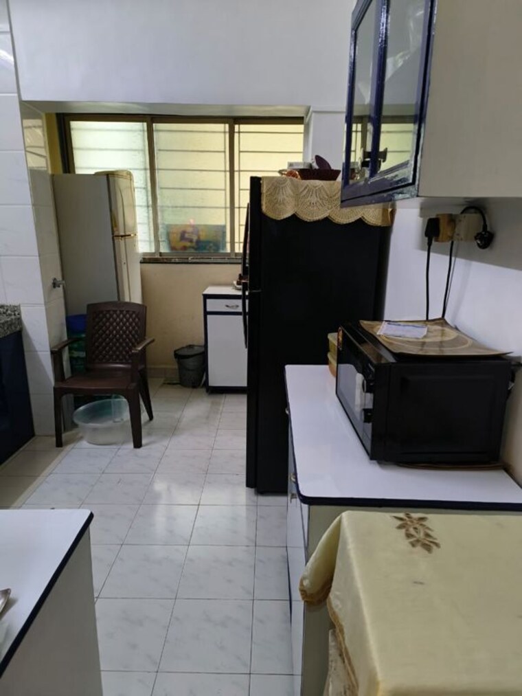 Room, santacruz west 2 Bedroom 800 Sq.Ft. Apartment In Santacruz West Mumbai 10611838