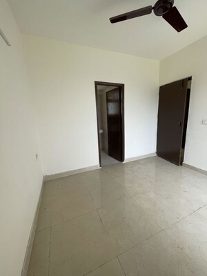 2 BHK Builder Floor For Rent in Sector 22