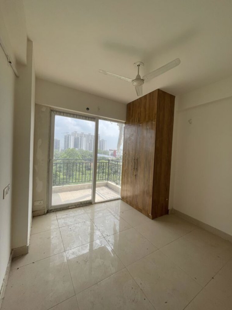 Room, sector 22 2 Bedroom 1300 Sq.Ft. Builder Floor In Sector 22 Gurgaon 10611863