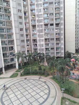 2 BHK Apartment – Exterior View View at Lokhandwala Octacrest, Kandivali East - for Sale