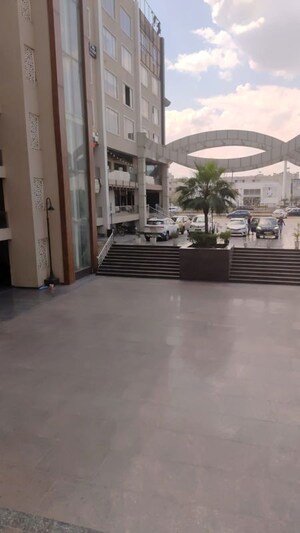 Parking in  Showroom at Ambala Highway – for Rent