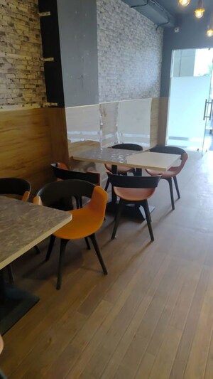 Team Area in  Showroom at Ambala Highway – for Rent
