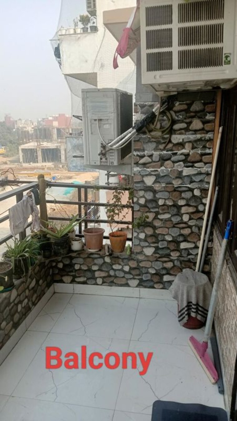 Balcony, sector 22 2 Bedroom 1200 Sq.Ft. Builder Floor In Sector 22 Gurgaon 10611892