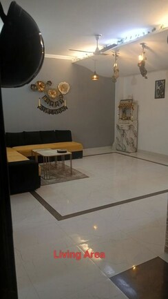 2 BHK + Prayer Room,Study Room,Store Room Builder Floor For Rent in Sector 22