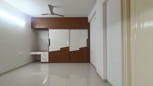 Room in 3 BHK Apartment at GRC Shreekrish, Choodasandra – for Sale