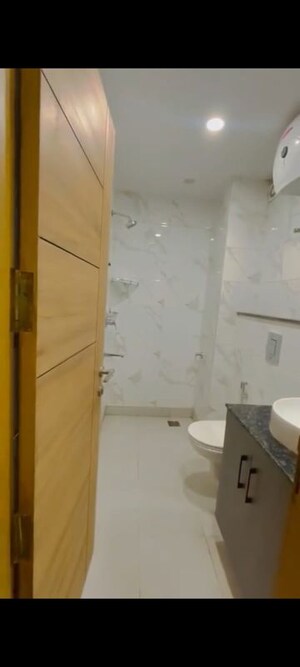 Bathroom in 1 BHK Apartment at GK Rose Icon, Pimple Saudagar – for Rent