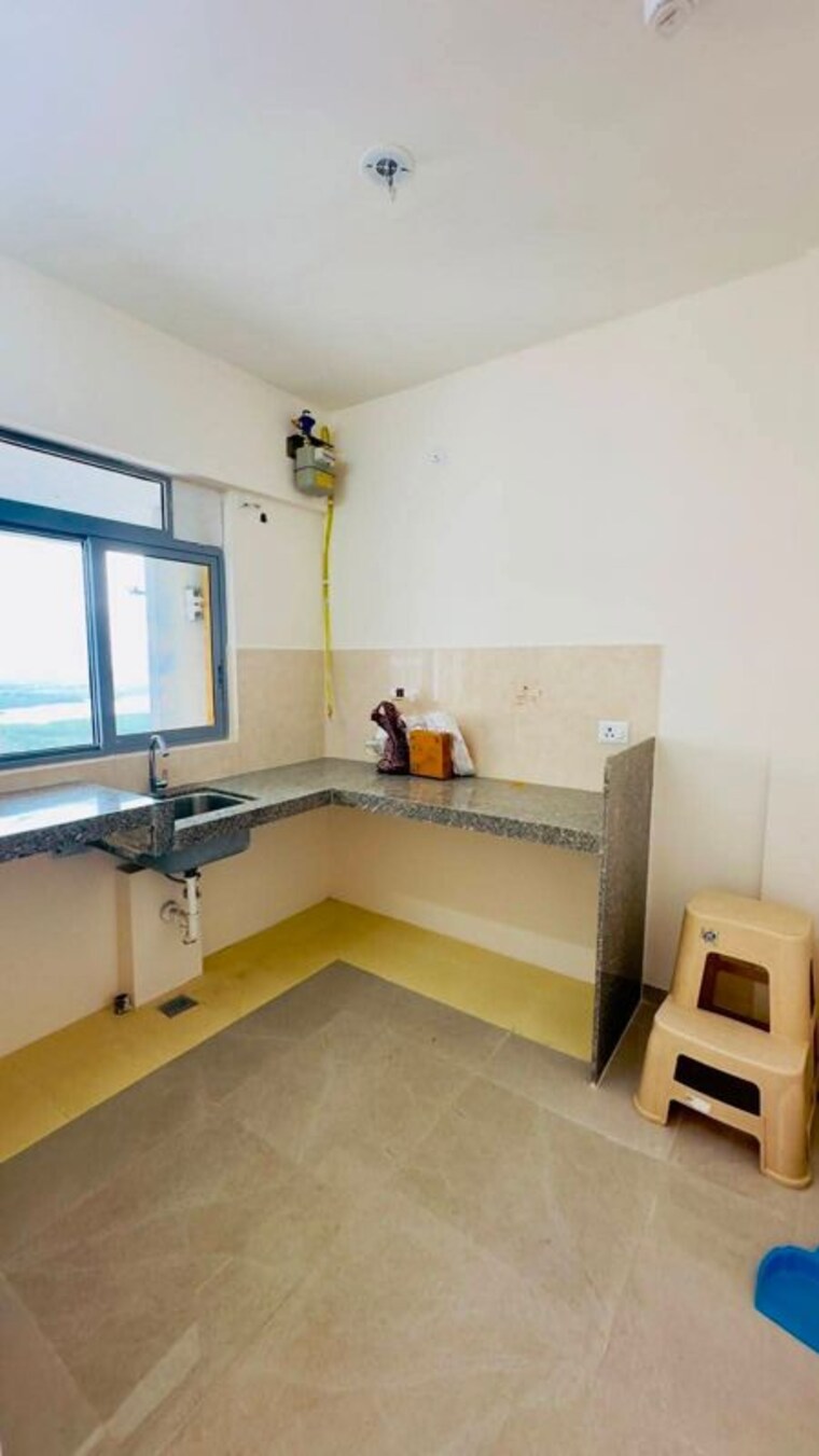Kitchen, piramal-vaikunth 1 Bedroom 320 Sq.Ft. Apartment In Balkum Pada Thane 10611902