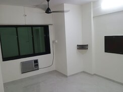 1 BHK + Prayer Room Apartment For Rent in Runwal Plaza