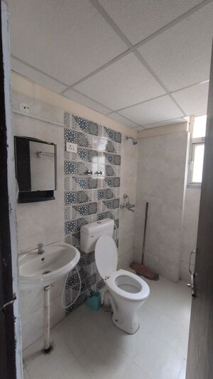 Bathroom in 2 BHK Builder Floor at Sector 22 – for Rent