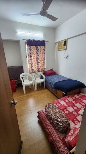  Pg For Rent in Dombivli East
