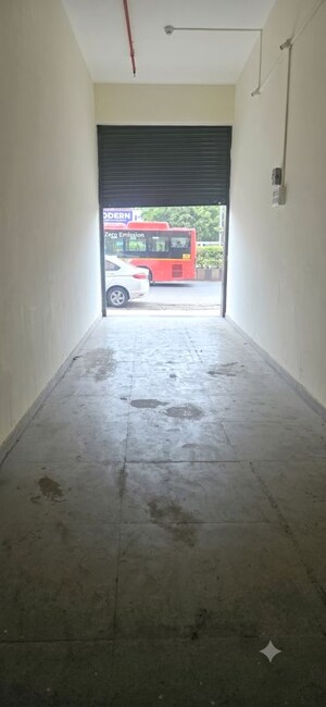  Shop For Rent in Chembur