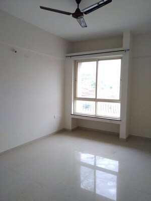 Room in 2 BHK Apartment at Nyati Equatorial, Bavdhan – for Rent
