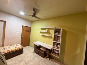 2 BHK Apartment For Rent in Union Park Khar West, Khar West