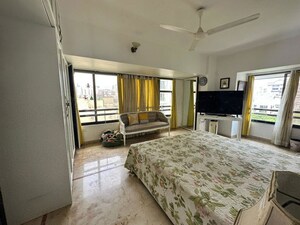 Bedroom in 3 BHK Apartment at Gabbana Apartment, Khar West – for Rent