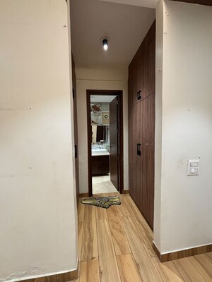 Building Lobby in 3 BHK Builder Floor at Sector 56 – for Rent
