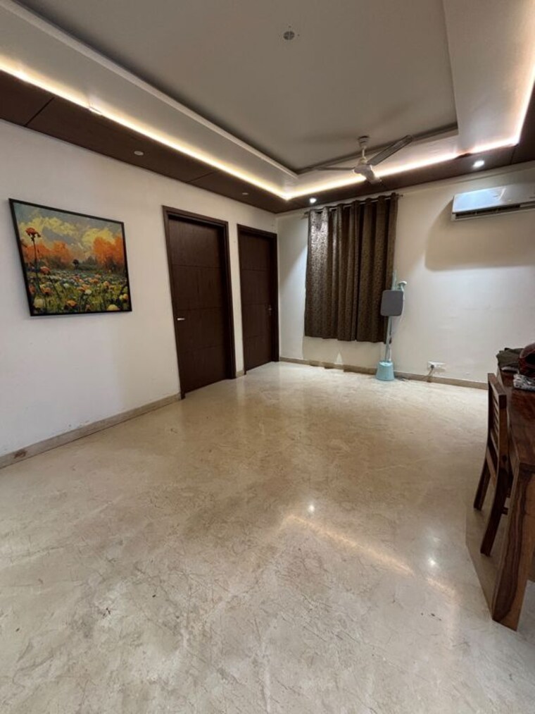 Room, sector 56 3 Bedroom 2700 Sq.Ft. Builder Floor In Sector 56 Gurgaon 10611936