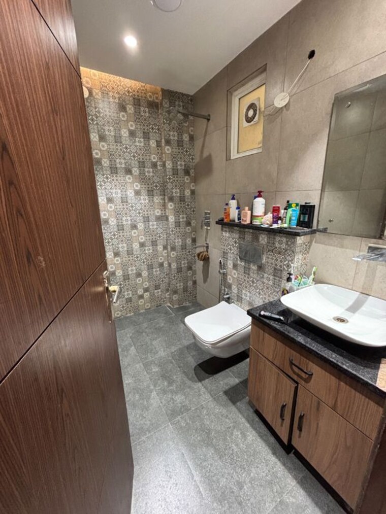 Kitchen, sector 56 3 Bedroom 2700 Sq.Ft. Builder Floor In Sector 56 Gurgaon 10611936