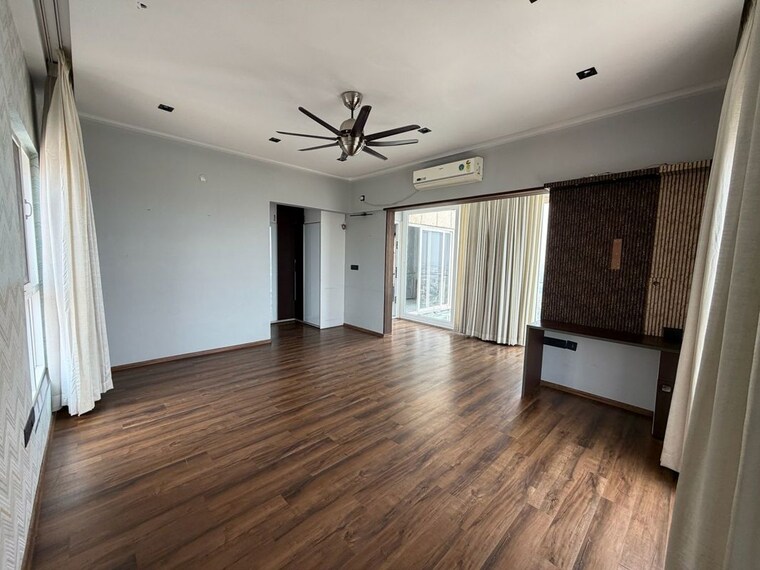 Room, pashmina-waterfront 4 Bedroom 3640 Sq.Ft. Penthouse In Old Madras Road Bangalore 10611624
