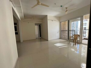 Room in 2 BHK Apartment at Nyati Elysia, Kharadi – for Rent