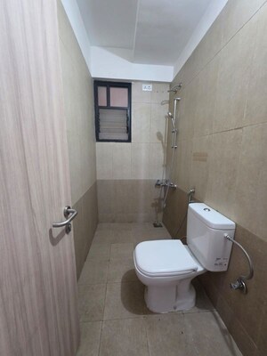 Bathroom in 2.5 BHK Apartment at Nanded Kalashree, State Bank Nagar – for Rent