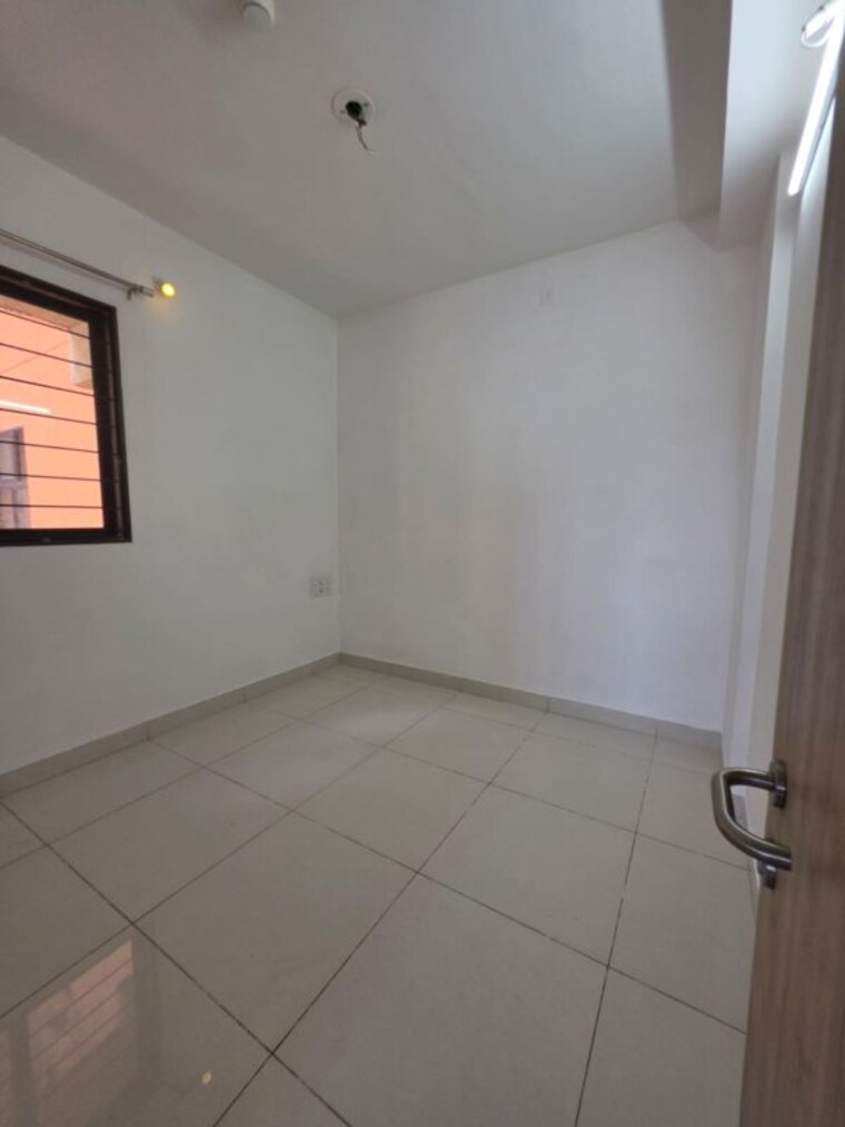Room, nanded-kalashree 2.5 Bedroom 685 Sq.Ft. Apartment In State Bank Nagar Pune 10611997