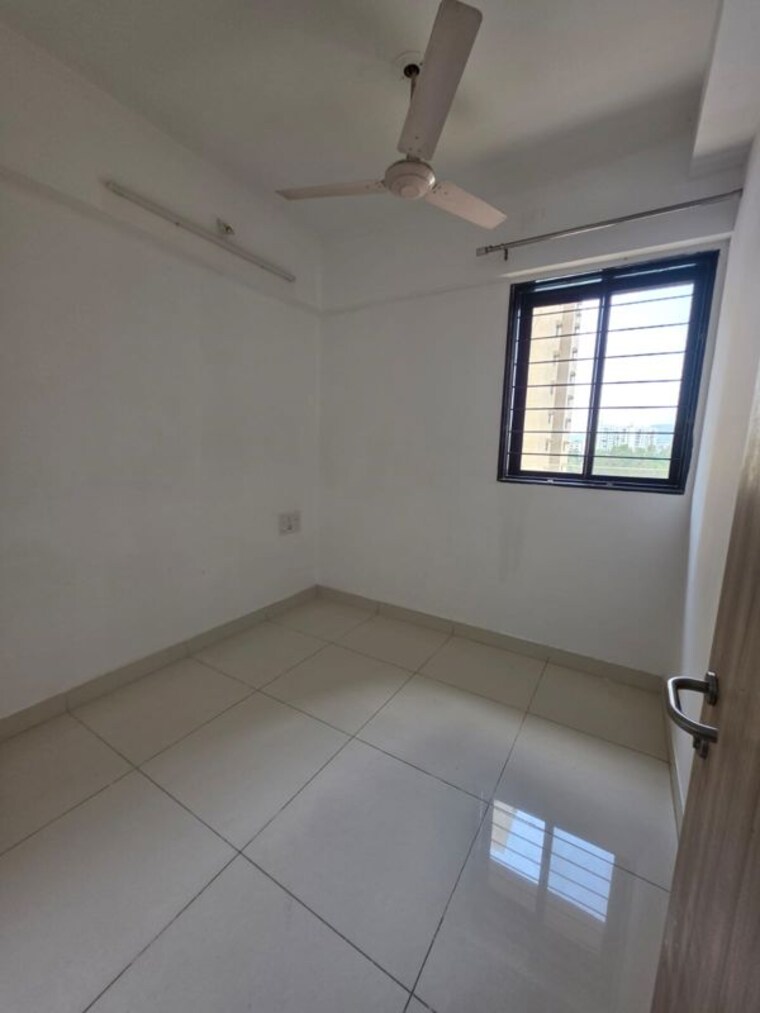 Room, nanded-kalashree 2.5 Bedroom 685 Sq.Ft. Apartment In State Bank Nagar Pune 10612005