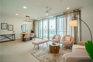 2 BHK Apartment For Rent in Karishma Apartments Khar West, Khar West