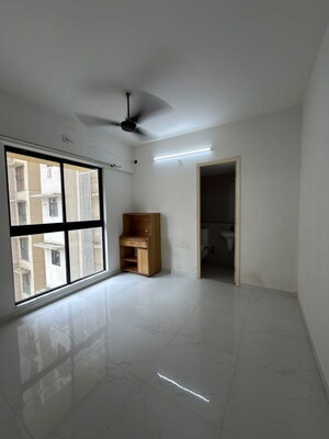 Room in 1 BHK Apartment at Runwal Gardens, Dombivli East – for Rent