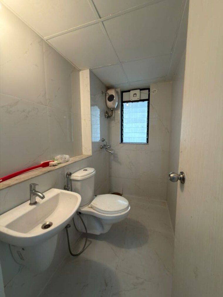 Bathroom, runwal-gardens 1 Bedroom 470 Sq.Ft. Apartment In Dombivli East Thane 10612008