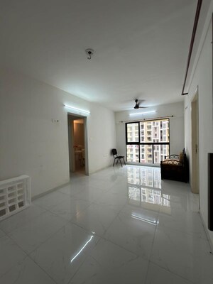 1 BHK Apartment For Rent in Runwal Gardens, Dombivli East