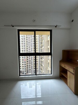 Room in 1 BHK Apartment at Runwal Gardens, Dombivli East – for Rent