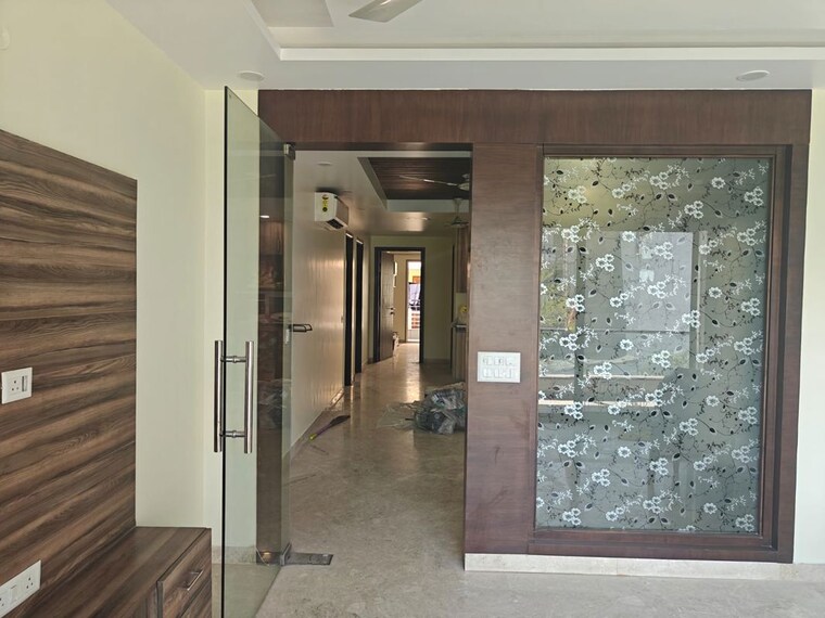 Other, sector 14 3 Bedroom 265 Sq.Yd. Builder Floor In Sector 14 Gurgaon 10611573