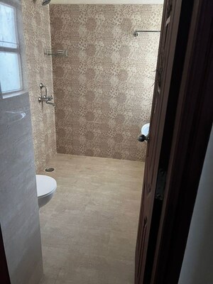 Bathroom in 3.5 BHK Builder Floor at Rohtas Presidential Tower, Vibhuti Khand – for Rent