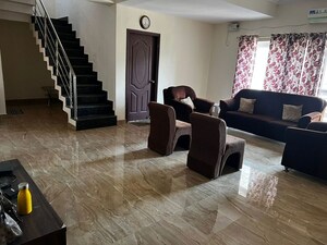 Living Room in 3.5 BHK Builder Floor at Rohtas Presidential Tower, Vibhuti Khand – for Rent