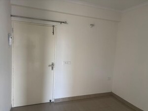 Room in 3 BHK Apartment at Nilaya Greens, Raj Nagar Extension – for Rent