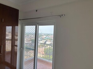 Room in 3 BHK Apartment at Nilaya Greens, Raj Nagar Extension – for Rent