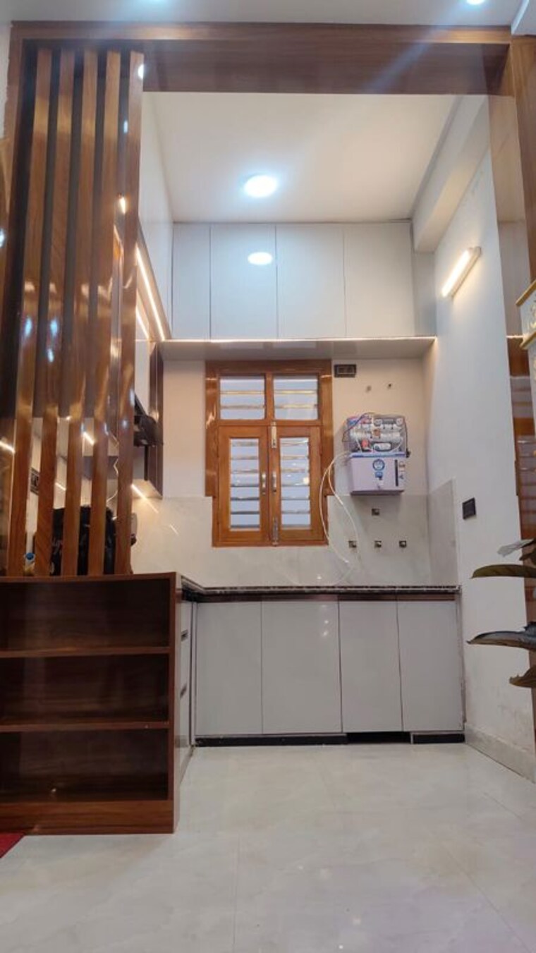 Kitchen, sector 10 greater noida 3 Bedroom 75 Sq.Yd. Villa In Sector 10 Greater Noida Greater Noida 10612050
