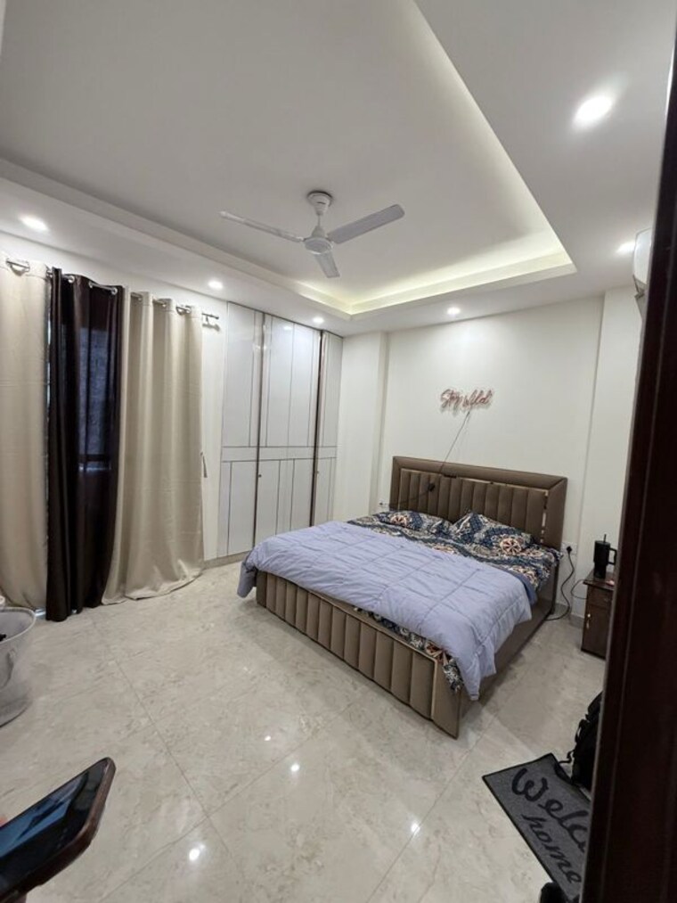 Bedroom, sector 15 2 Bedroom 1300 Sq.Ft. Builder Floor In Sector 15 Gurgaon 10612059