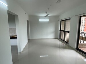 2 BHK Apartment For Rent in Shapoorji Pallonji Sensorium, Hinjewadi