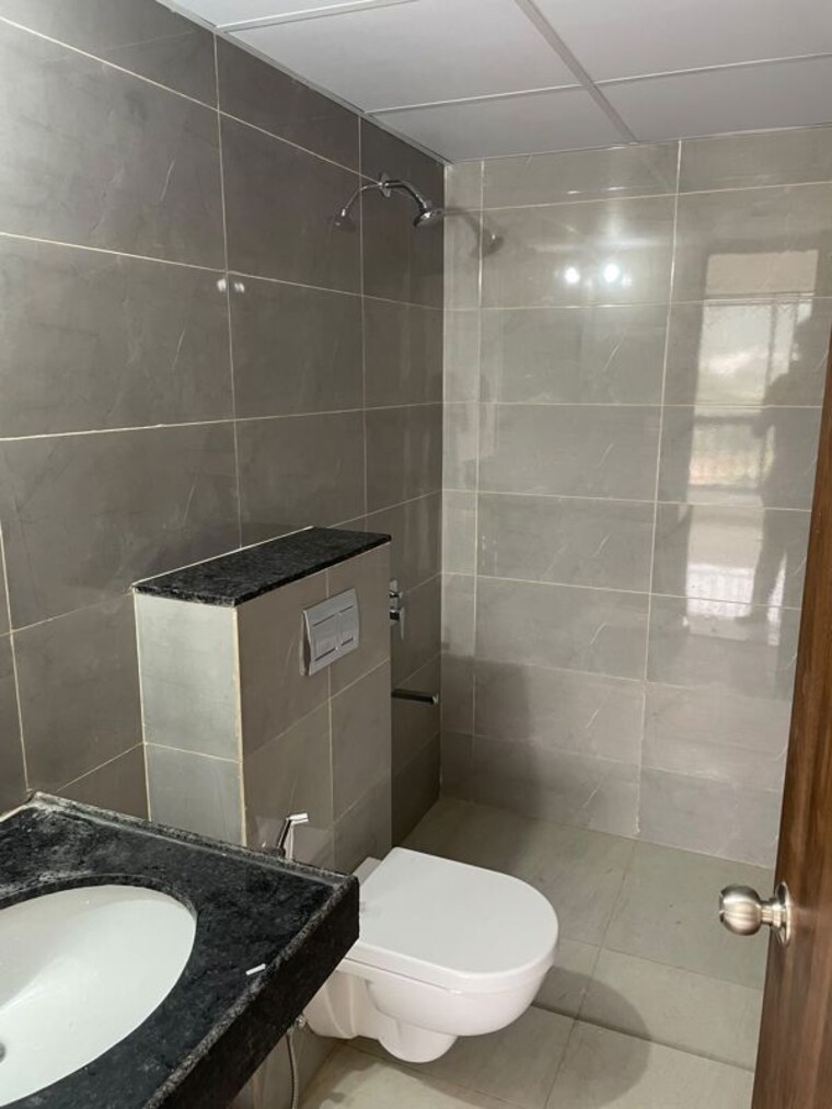 Bathroom, shapoorji-pallonji-sensorium 2 Bedroom 750 Sq.Ft. Apartment In Hinjewadi Pune 10612081