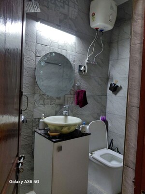 Bathroom in 2 BHK Builder Floor at Sector 15 – for Rent