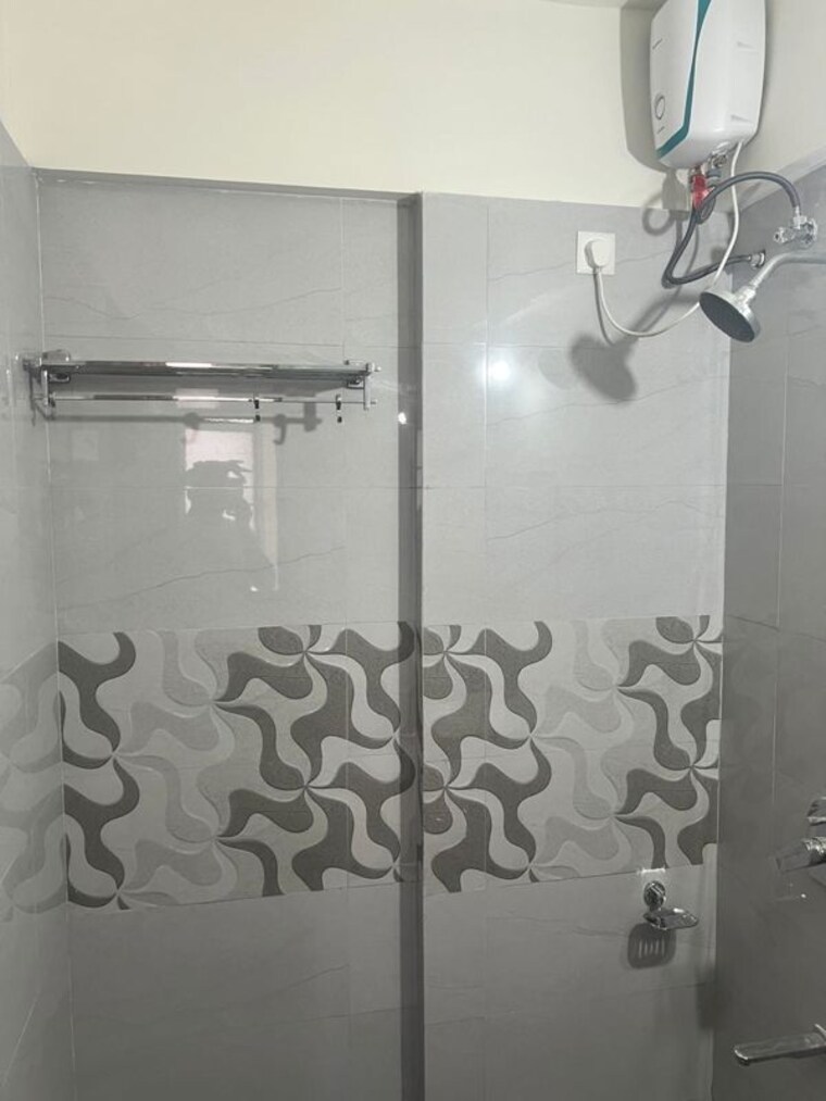 Bathroom, wakad 3 Bedroom 1400 Sq.Ft. Apartment In Wakad Pune 10612091