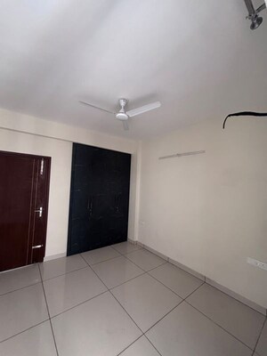 Room in 2 BHK Apartment at SBP City Of Dreams Zirakpur, High Ground – for Rent