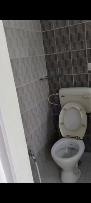 Bathroom in 3.5 BHK Apartment at Rapti Apartment, Gomti Nagar – for Rent
