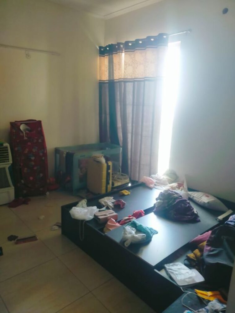 Living Room, galaxy-north-avenue-ll 2.5 Bedroom 1450 Sq.Ft. Apartment In Gaur City 2 Greater Noida 10612132