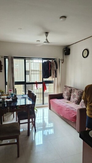 2 BHK Apartment For Rent in Lodha Crown Quality Homes, Majiwada