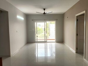 Room in 3 BHK Apartment at Bhartiya City Nikoo Homes 4, Thanisandra Main Road – for Rent