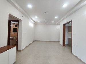 Room in 2 BHK Apartment at Bhartiya Nikoo Homes Phase 2, Thanisandra Main Road – for Rent