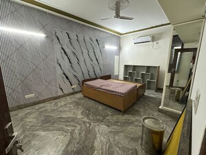 Bedroom in 3 BHK Builder Floor at Sector 57 – for Rent